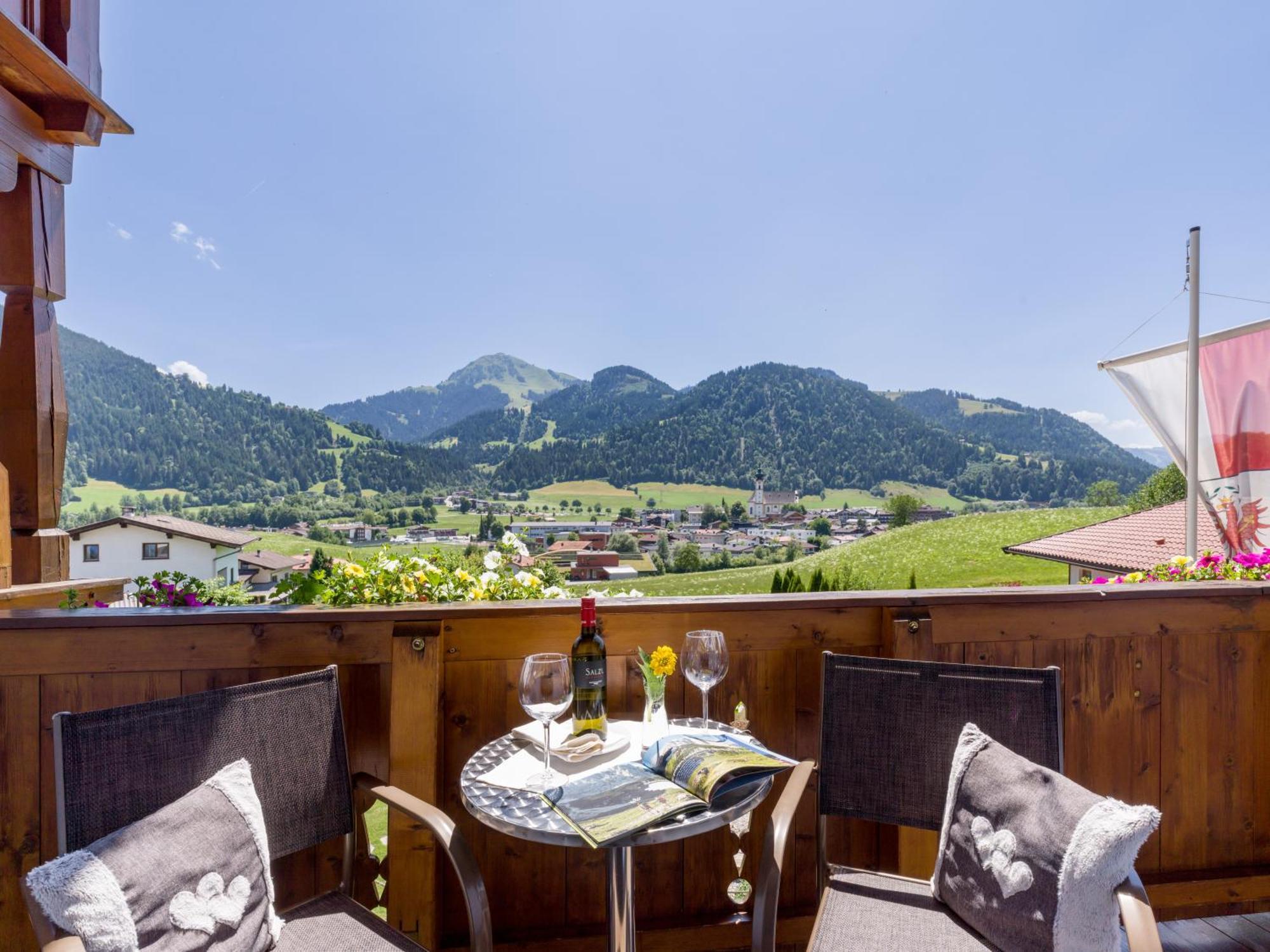 Hotel Alpenpanorama Soll Exterior photo