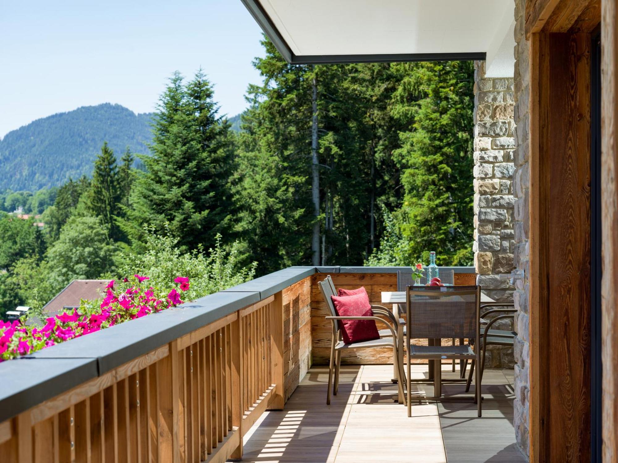 Hotel Alpenpanorama Soll Exterior photo