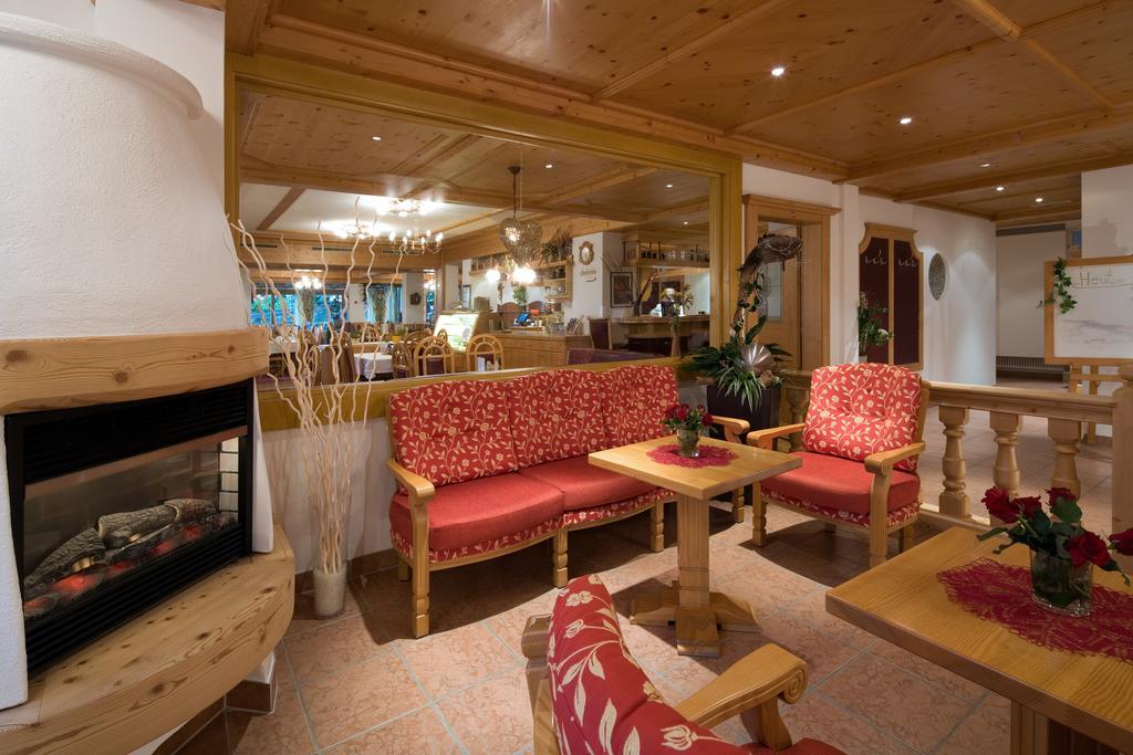 Hotel Alpenpanorama Soll Exterior photo